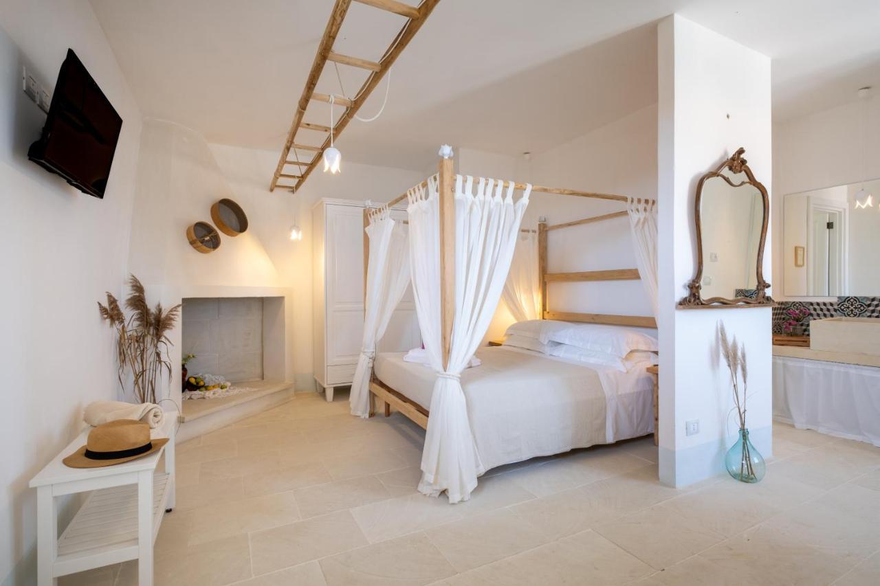Masseria Rauccio Torre dell'Orso Exterior foto